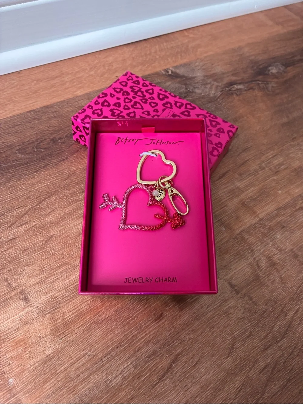 Betsey Johnson Hot Pink Heart Arrow Key & Card Holder Charm with Gold Accents
